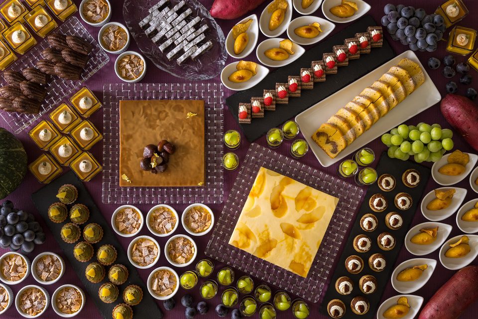 excelhotel_sweets-buffet1.jpg