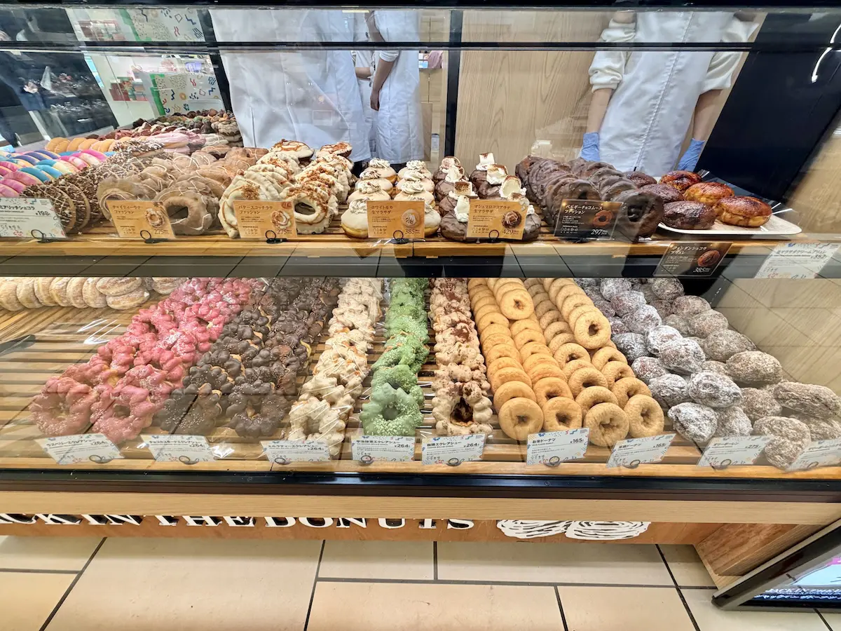 アトレ吉祥寺の新店“世界のドーナツ”専門店「JACK IN THE DONUTS」宇宙